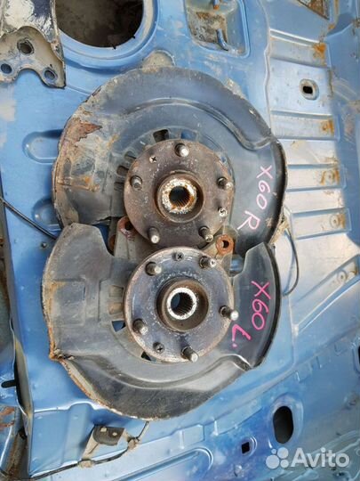 Поворотный кулак Лифан х60 левый правый