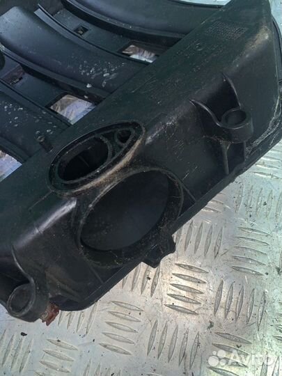 Впускной коллектор Nissan Almera G15