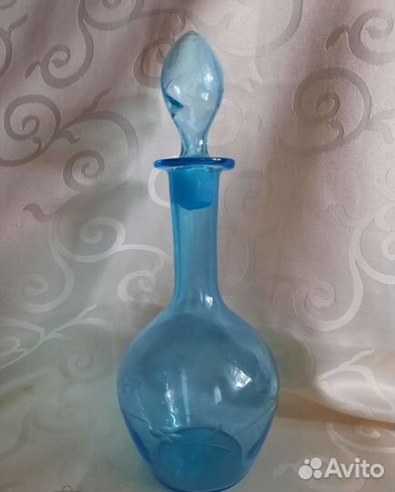 Винтажный графин купоросное стекло