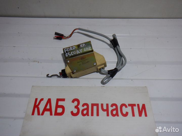Активатор замка багажника Ford Escort DA 1986-1990