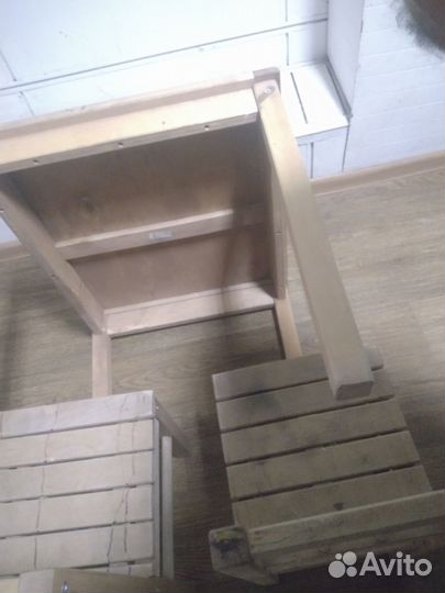 Детская мебель стол и два стула