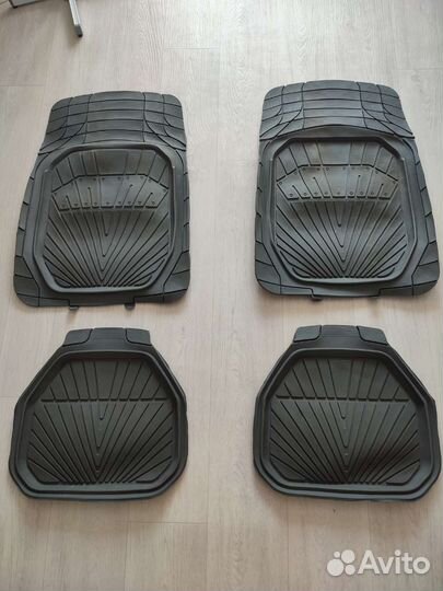 Коврики в салон универсальные