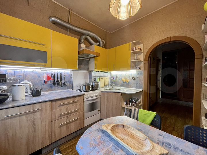 4-к. квартира, 89 м², 2/2 эт.