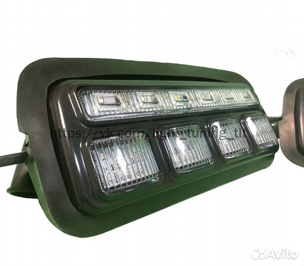 LED подфарники niva С бегущим поворотником