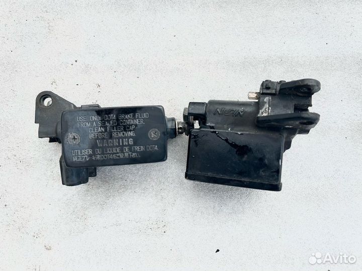 Suzuki VStrom 1000 05 машинки тормоза и сцепления