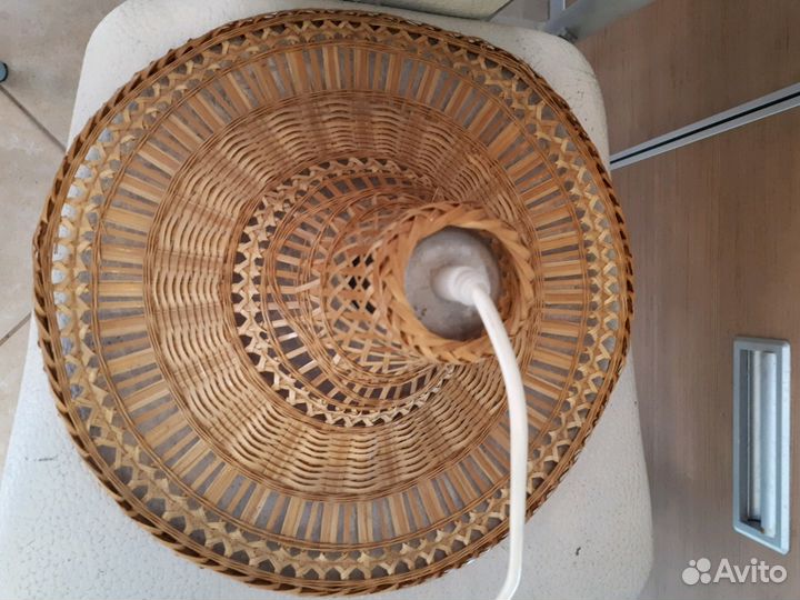 Светильник вьетнам новый солома