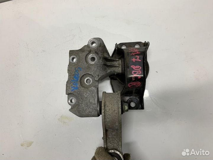 Подушка двигателя правая Renault Koleos HY0