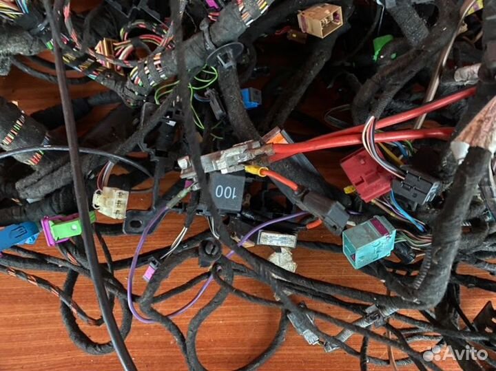 Проводка салона Vw Transporter T5 AXB 2005