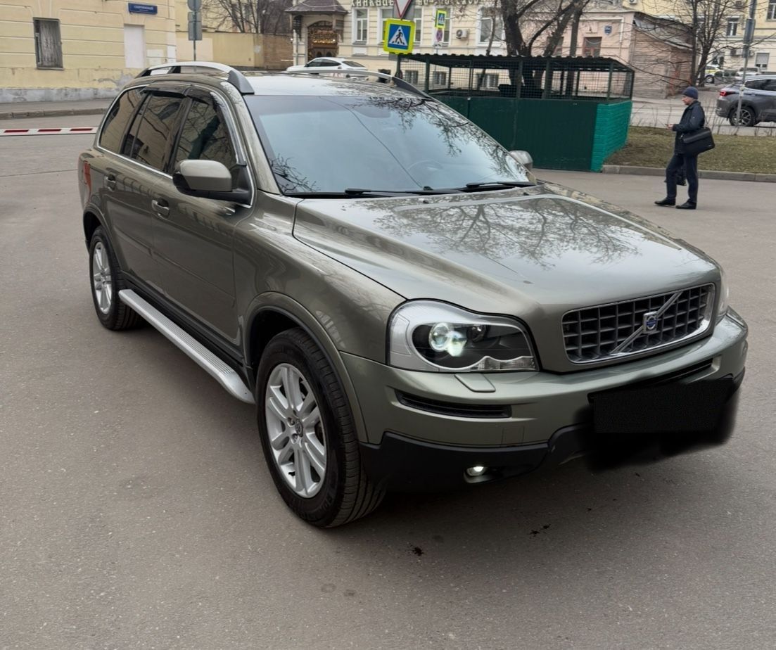 Volvo XC90: фото владельца