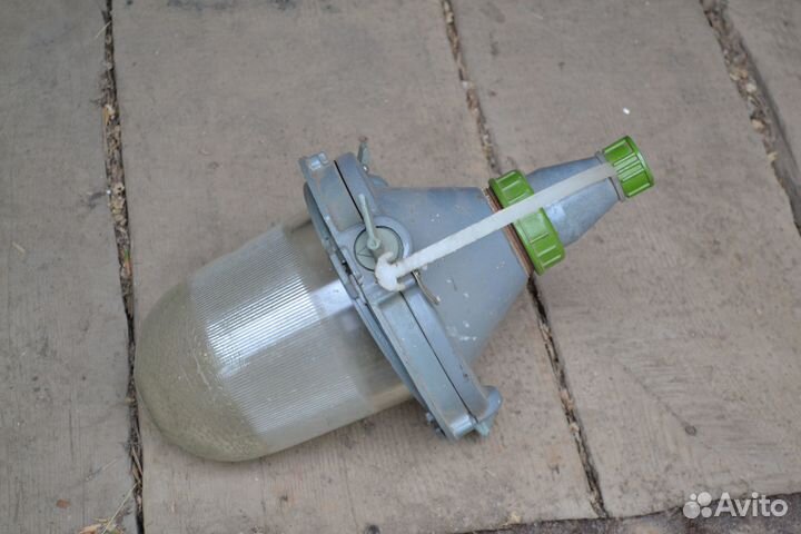 Светильник уличный