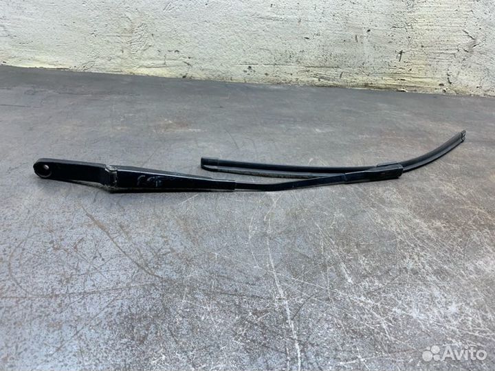 Поводок передний левый Audi A7 седан cduc 2010