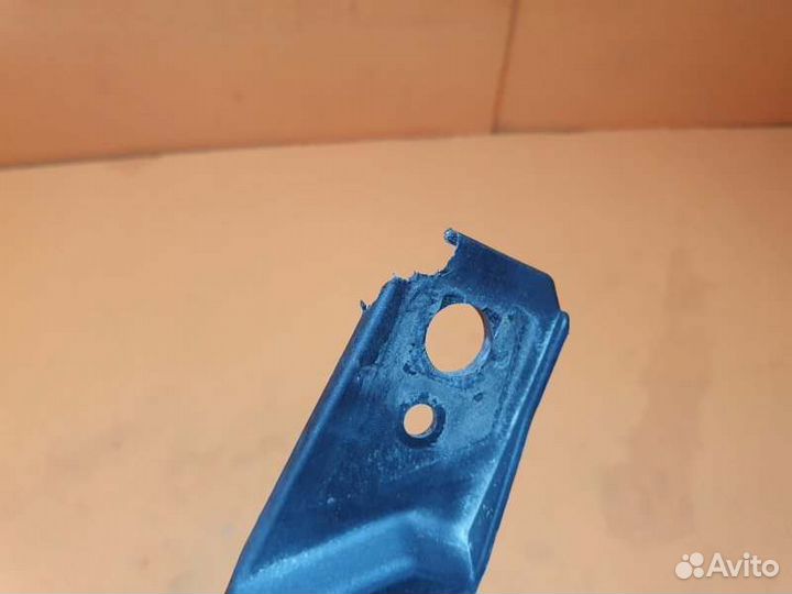 Кронштейн бампера передний левый Acura Rdx TB5 2.0