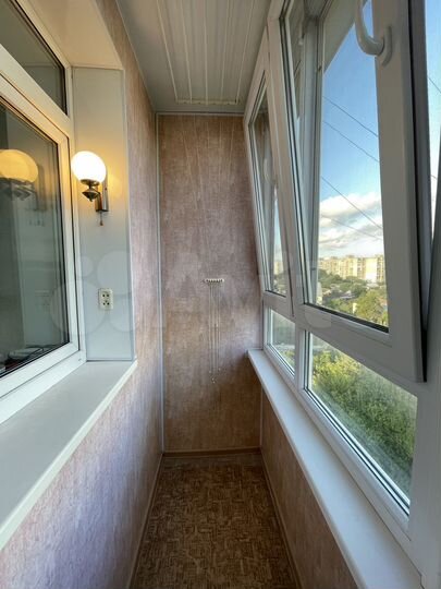 1-к. квартира, 42 м², 9/10 эт.