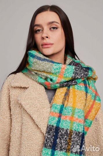 Женский теплый платок