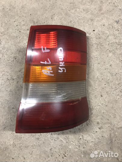 Фонарь правый Opel Astra F универсал