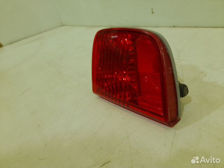 Фонарь противотуманный задний правый Toyota Land