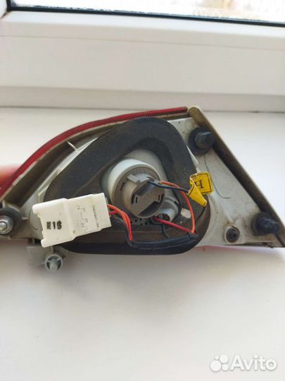 Фонарь крышки багажника YF Hyndai Sonata (6)