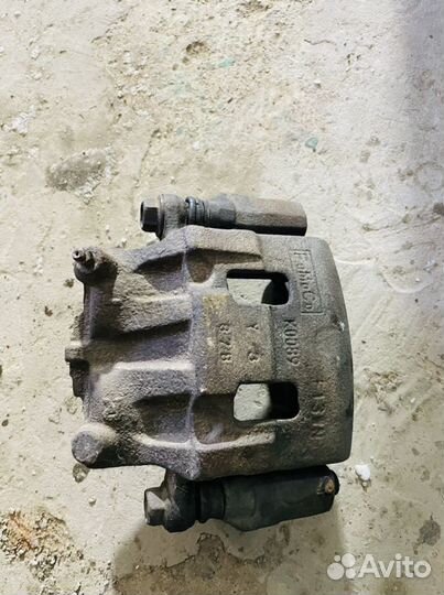 Суппорт mazda сх 9