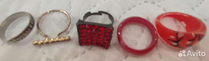 Кольца разные