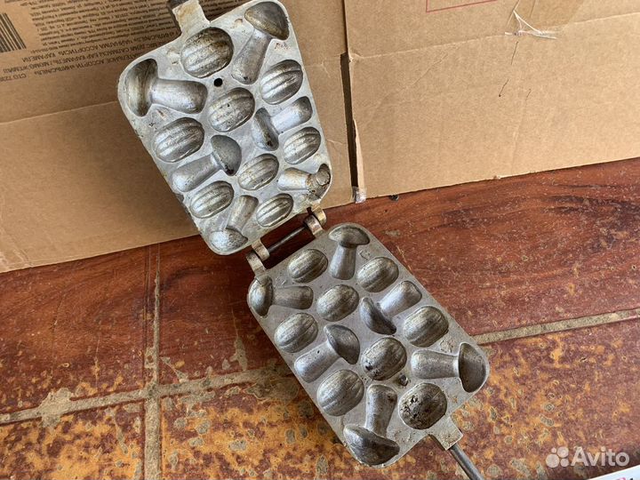 Форма для выпечки грибочки, орешки СССР