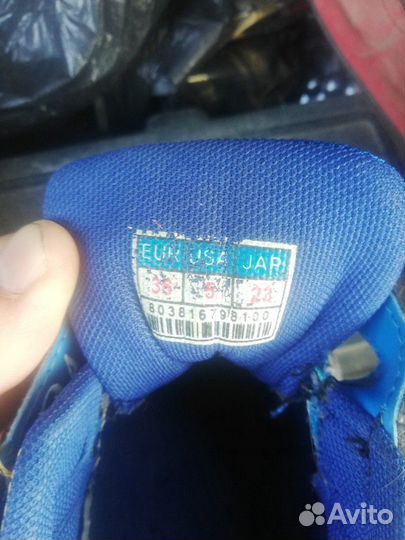 Кроссовки с колёсиками