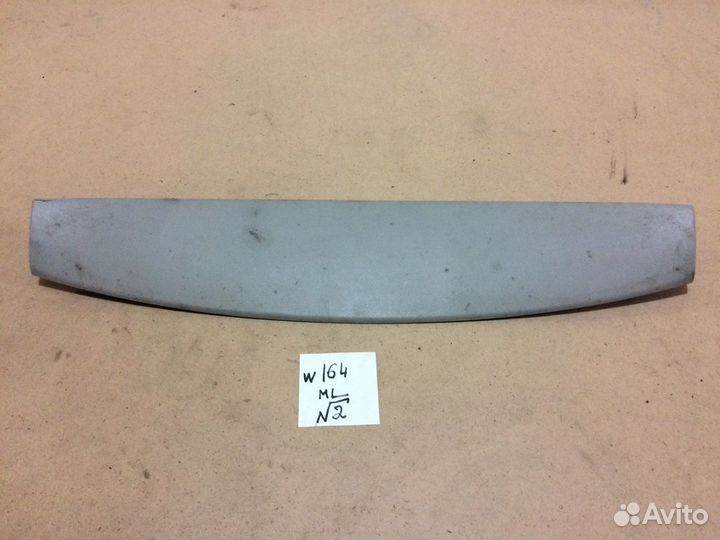 Обшивка и накладка багажника Mercedes ML W164