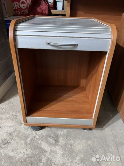 Тумба офисная выкатная б/у