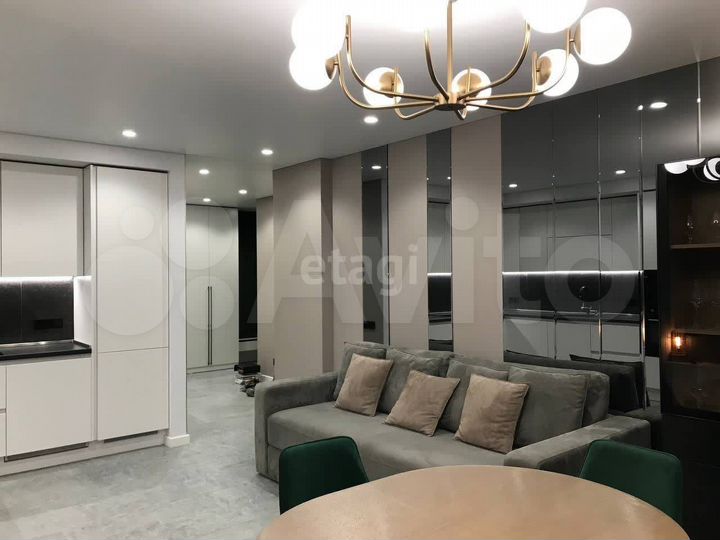 2-к. квартира, 73,3 м², 7/8 эт.