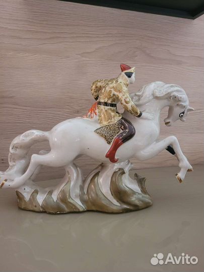 Статуэтка иван царевич и жар птица