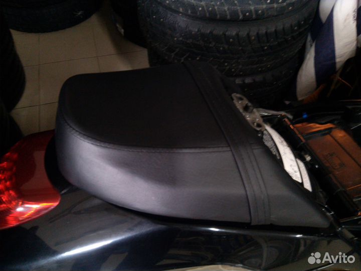 Suzuki boulevard m109r intruder vzr1800 сиденье