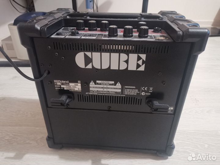 Гитарный комбо усилитель Roland