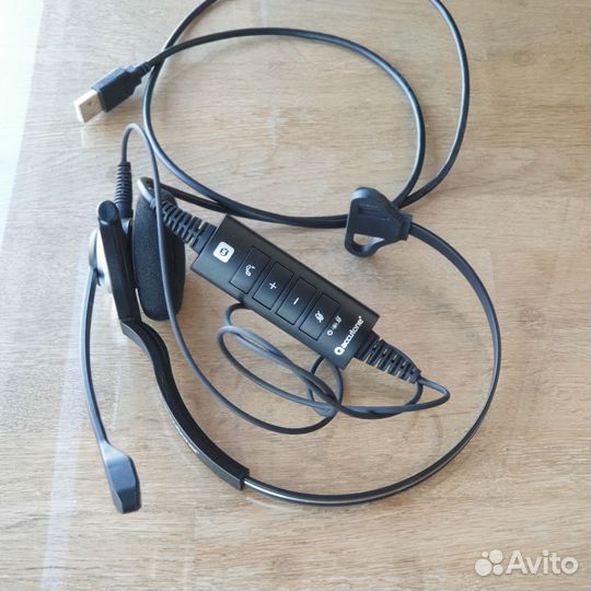 Гарнитура наушники с микрофоном Accutone