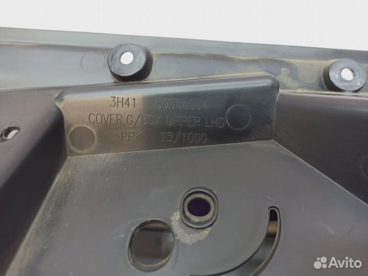 Накладка под торпедо правая Mitsubishi Lancer X 8006A064