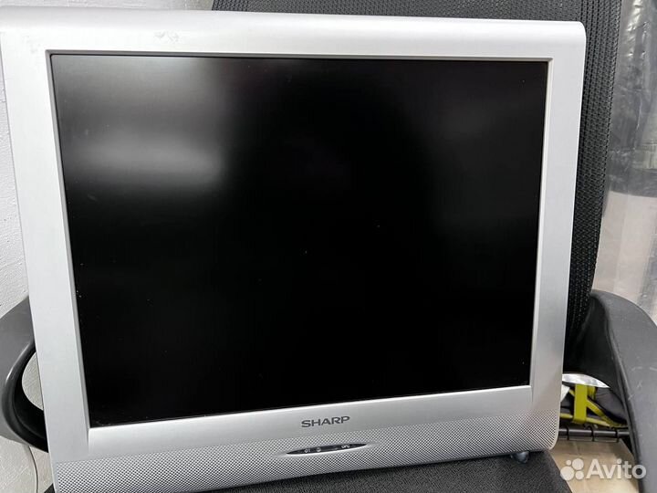 Телевизор Sharp LC-20SH1E