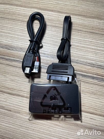 Corsair Lighting Node Pro, контроллер подсветки