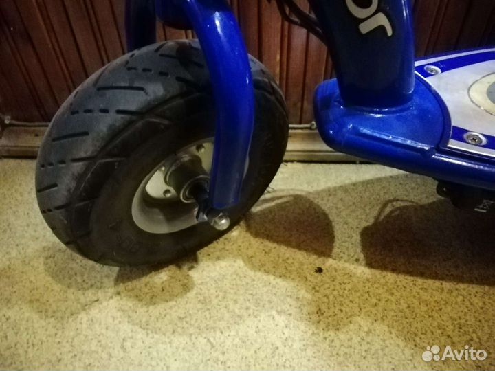 Самокат взрослый электрический бу