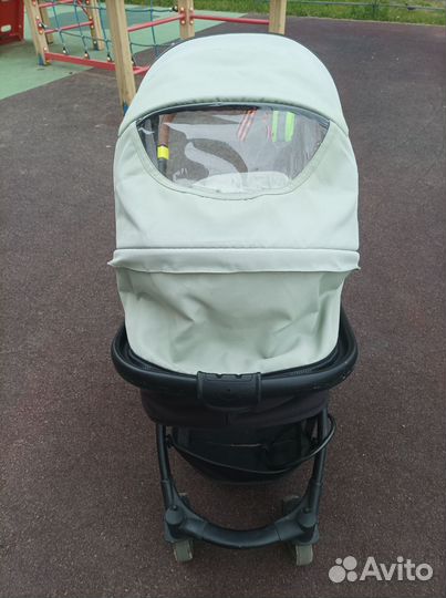 Коляска-трансформер Happy Baby Mommer