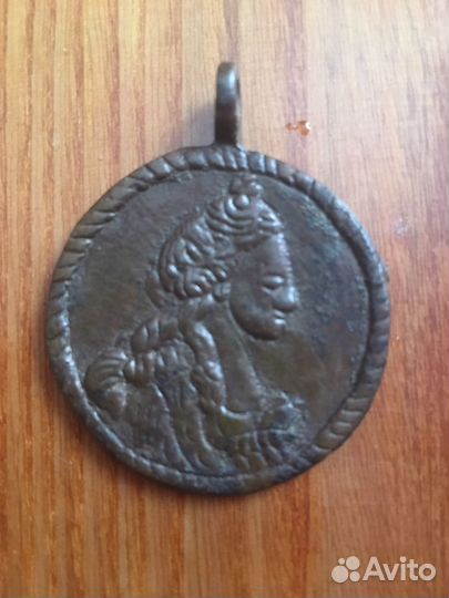 Медальон дукачь