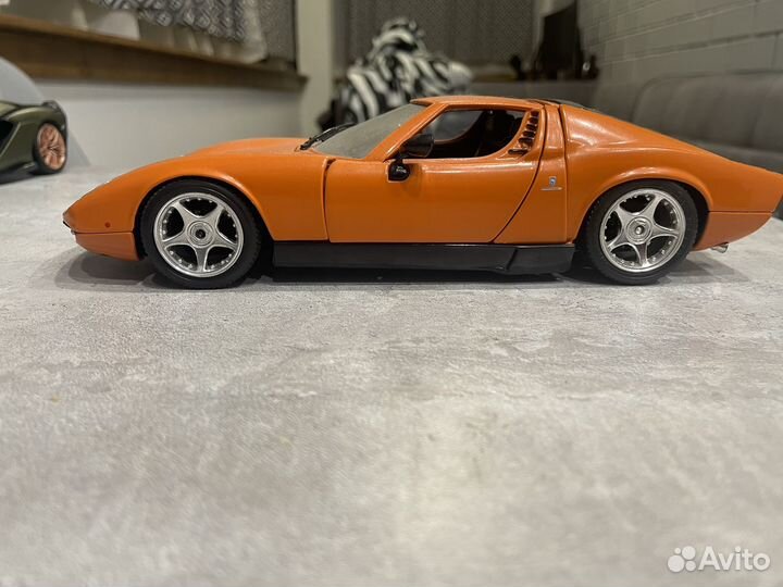 Bburago Lamborghini Miura 1:18