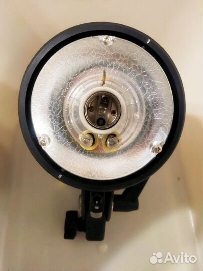 Студийная вспышка