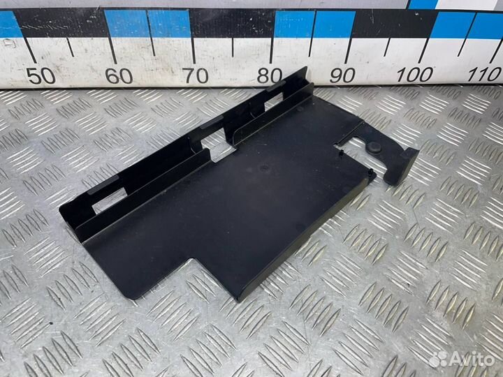 Б/У Крышка аккумулятора#001