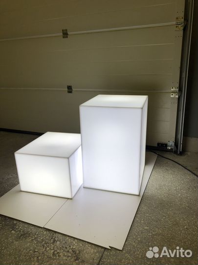 Световая Подставка