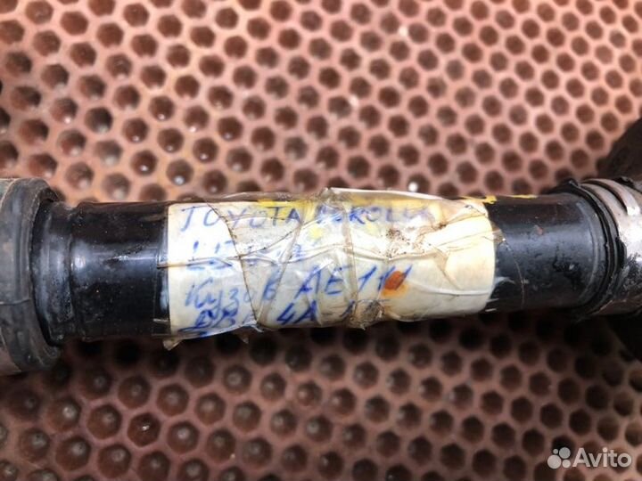 Привод передний левый Toyota Corolla E100