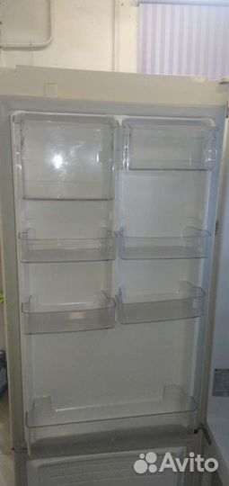 Холодильник lg