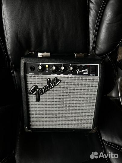Комбоусилитель fender 10G