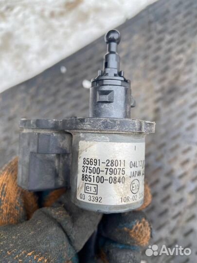 Моторчик корректора фар Toyota Crown S200 GWS204