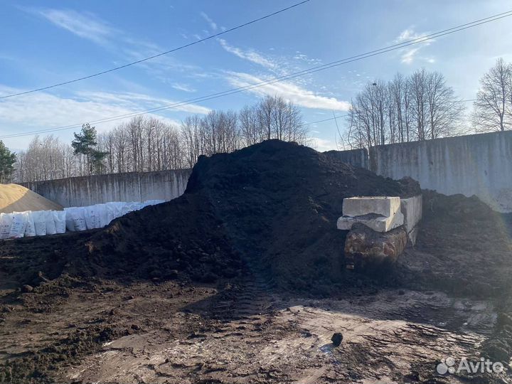 Чернозем грунт в мешках