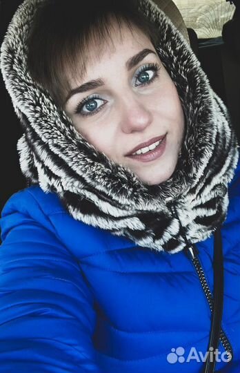 Шапка капюшон с натуральным мехом