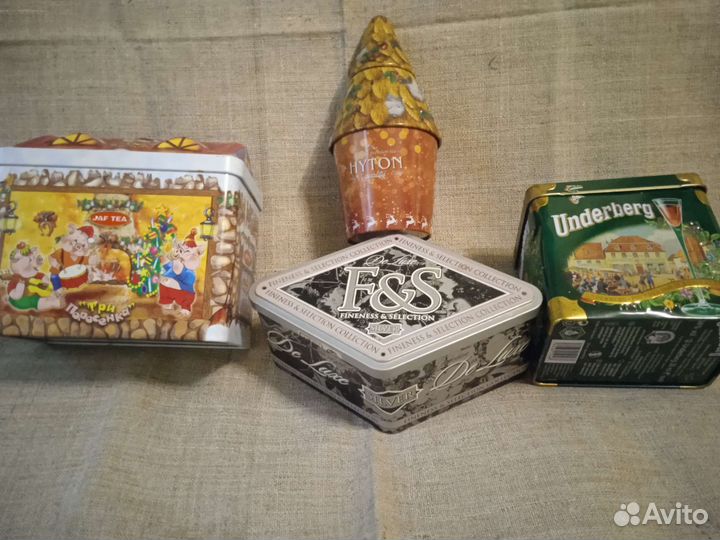 Жестяная банка из под чая