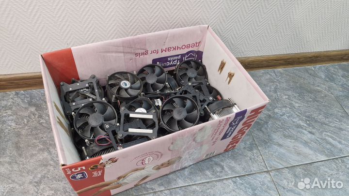 Коробка целая кулеров